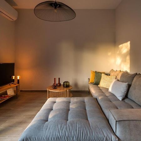 Eleusis Suites Α Eksteriør bilde